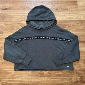 Under Armor Sweatshirt